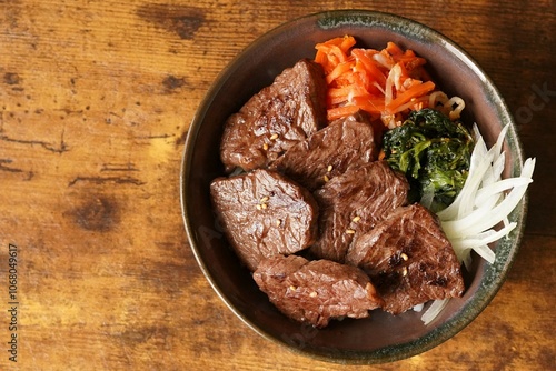牛ハラミ　ビビンバ風　牛肉