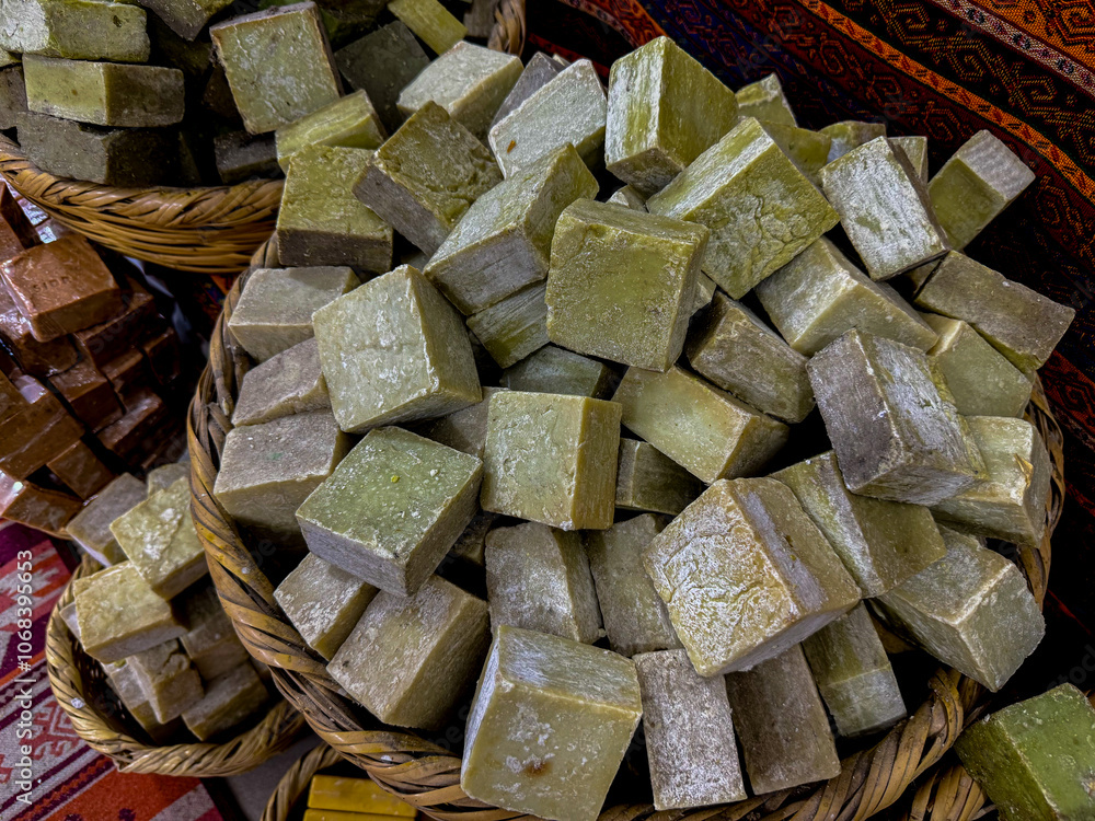 Siirt - Bıttım soap is obtained from special wild pistachio and terebinth oil.