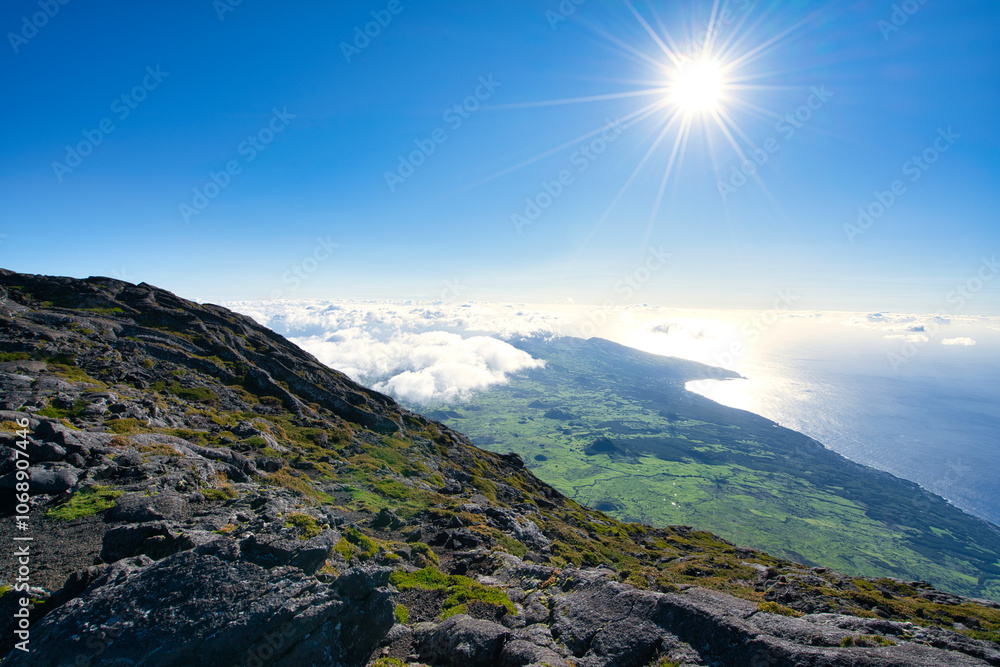 Fototapeta premium view from pico mountain