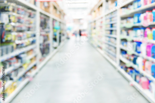 Obraz na płótnie Market shop, empty supermarket interior with no customers as blurred store background w salonie