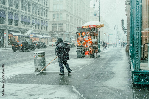 Canvas Print people working in the snow