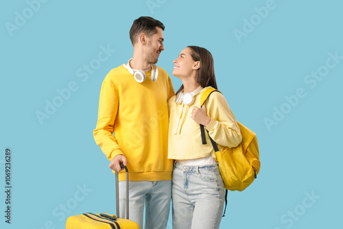 Beautiful young happy coupl...