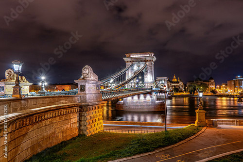 Chain bridge crossing the river