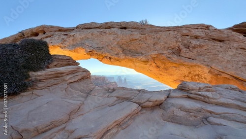 Mesa Arch Canyonlands