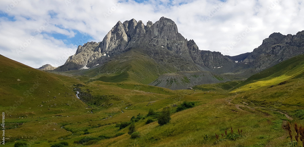 Fototapeta premium Chaukhi Mountain, Juta, Georgia