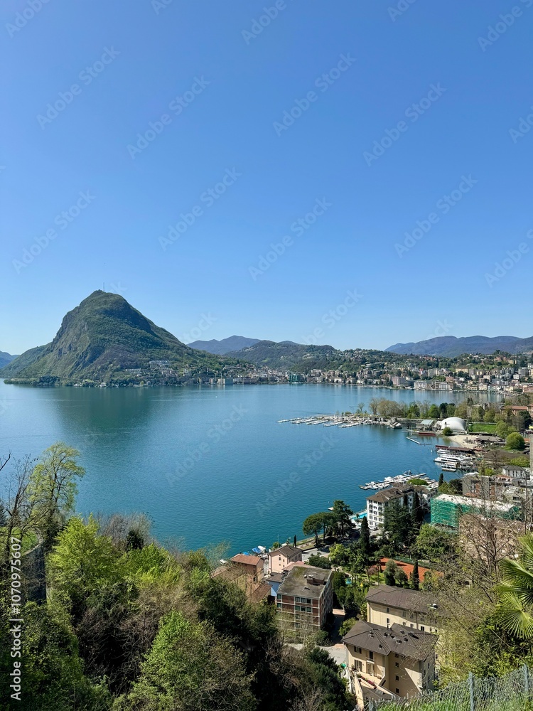 Naklejka premium Blick auf den See