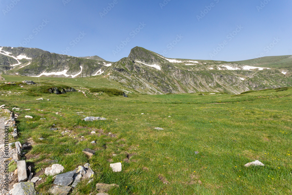 Fototapeta premium Rila Mountain near The Seven Rila Lakes, Bulgaria