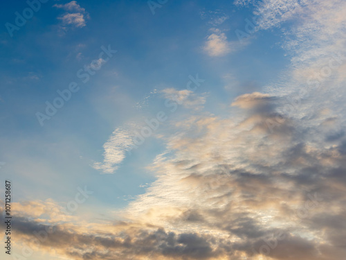 秋の日の朝焼けと青空42