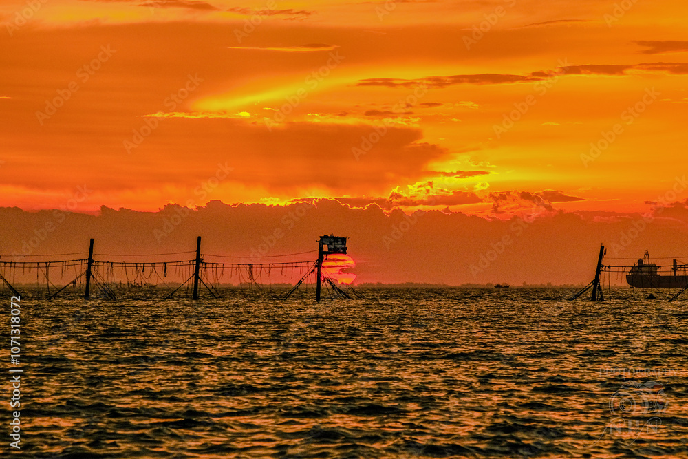 Fototapeta premium The seascape was taken at sunset