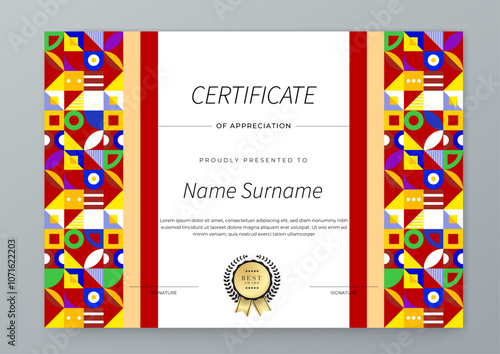 Quadro em tela Colorful Geometric Shape Certificate Design Template With Award Badges