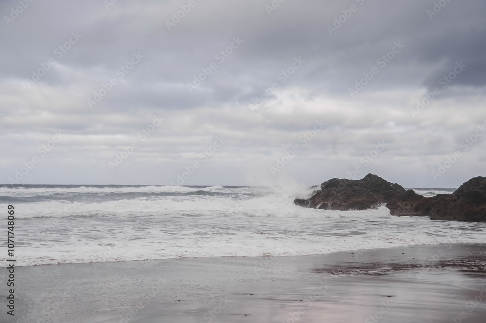 Obraz premium storm over the sea