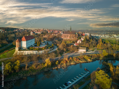 Obraz na płótnie Sandomierz seen from above on an autumn morning, Poland. w salonie