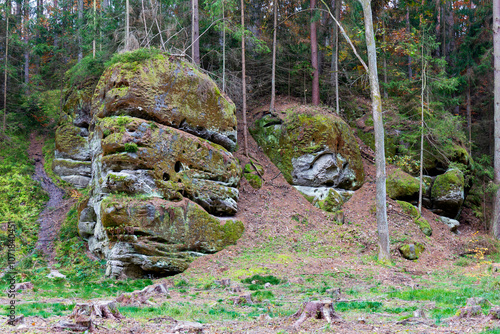 Obraz na płótnie Colorful autumn Landscape in Bohemian Paradise, Czech Republic w salonie