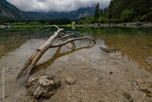 Fotografía lake in the morning -  Italy - Lago di Fusine.