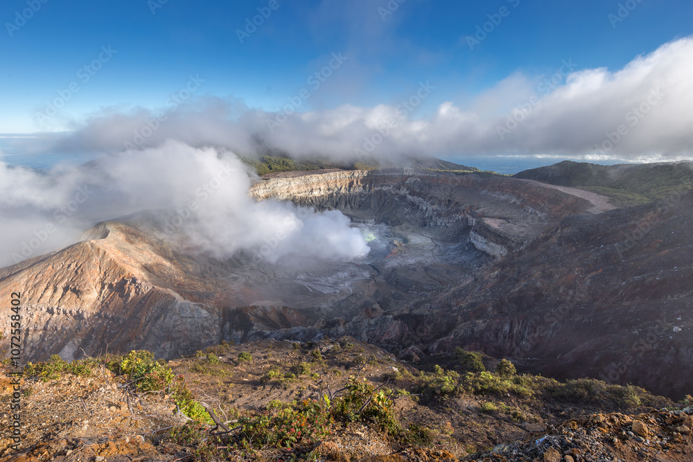 Fototapeta premium Volcano Poas - Poas National Park - Costa Rica