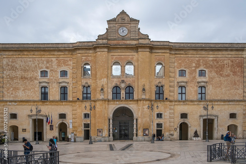 Palazzo dell'Annunziata, Piazza Vittorio Veneto, Matera, Basalikata, Italien photo