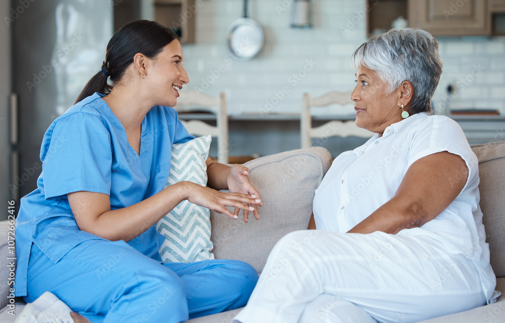 Obraz premium Nurse, relax and talking with old woman on sofa in living room for Alzheimer, cognitive support and helping others. Healthcare, medical and senior care with people in retirement home for advice