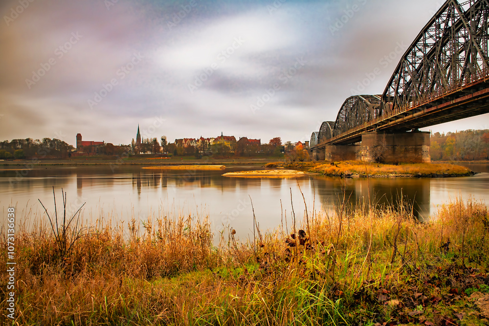 Obraz premium brydż, rzeka, italia, firenze, gród, architektura, woda, europa, arno, podróż, firenze, punkt orientacyjny, most złotników, budowa, toskania, antyczny, tourismus, miasteczko, niebo, stary, włoch, śred