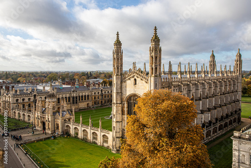 Obraz na płótnie Cambridge, England. Aerial view of the King's College Chapel, a Perpendicular Gothic English church in the University of Cambridge w salonie