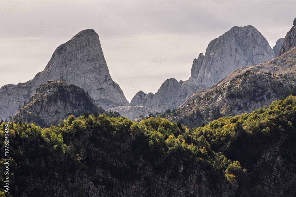 Obraz premium Summit of Maja Harapit in the Accursed Mountains, Albania, Prokletije, sharp peak of a steep mountain, solitary summit like shark