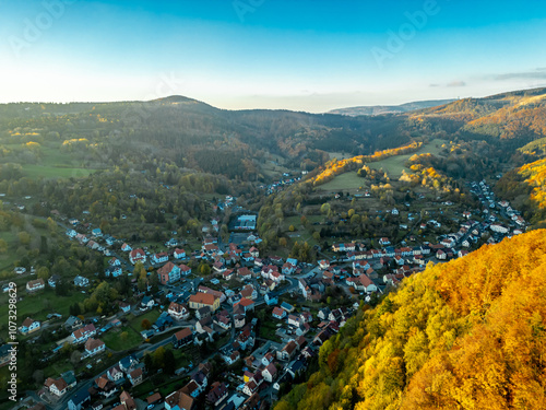 Herbstlicher Thüringer Wald am Henkeltöpfchen bei Kleinschmalkalden - Thüringen - Deutschland photo