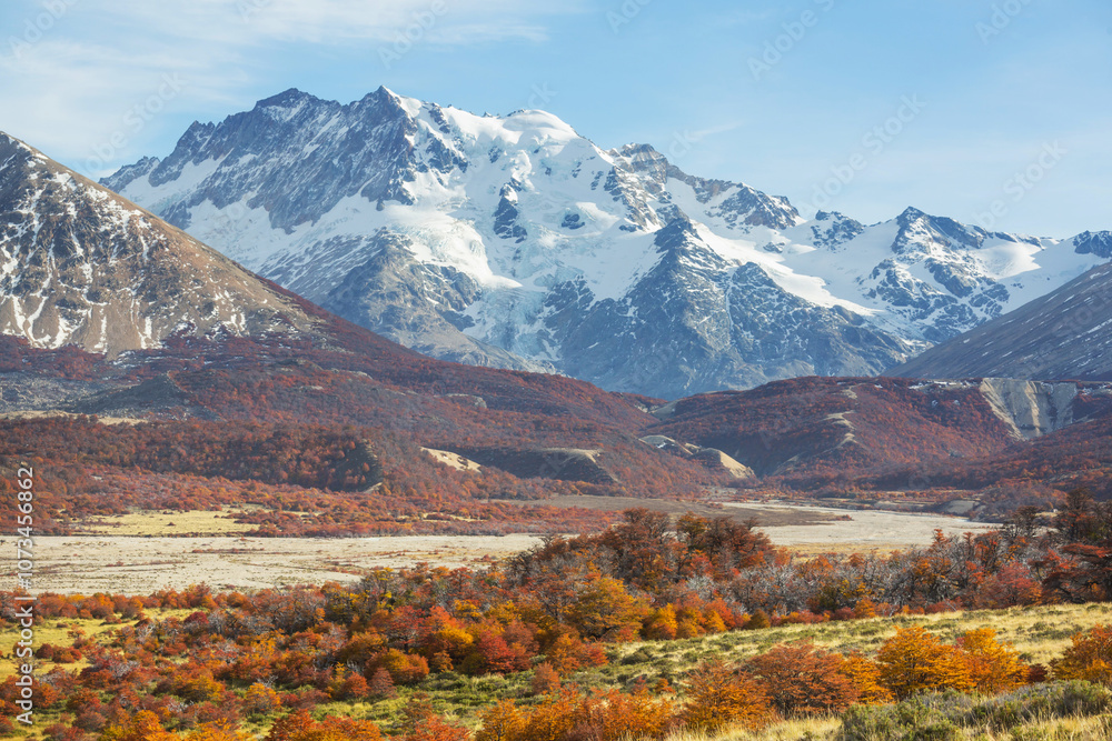 Naklejka premium Autumn in mountains