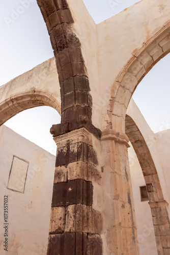 Convento franciscano en ruinas