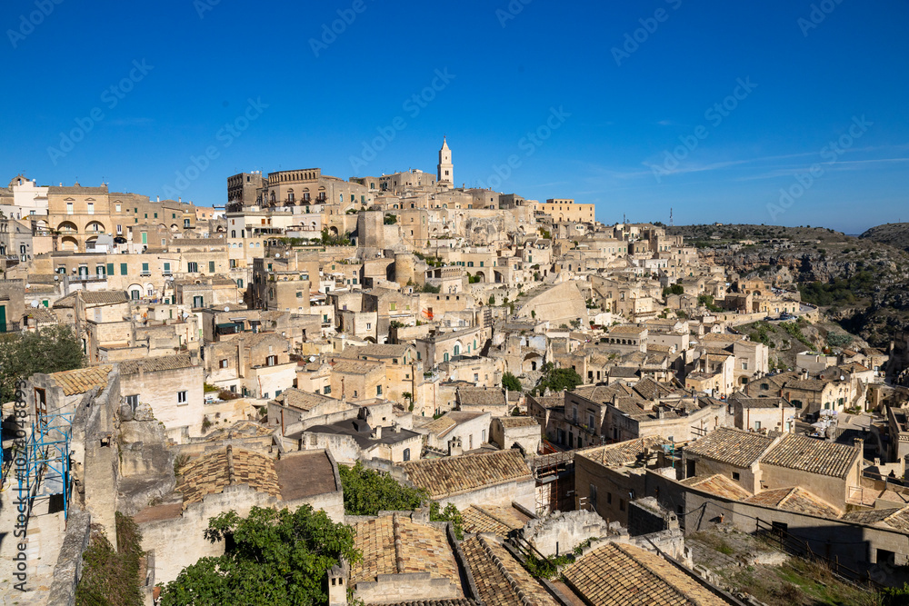Obraz premium Aerial view of Sassi di Matera at night, UNESCO World Heritage Site, European Capital of Culture for 2019, Basilicata, Italy, Europe