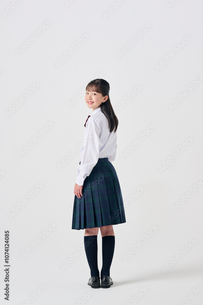 白背景,日本人女子中学生,笑顔 白背景,日本人女子中学生,笑顔