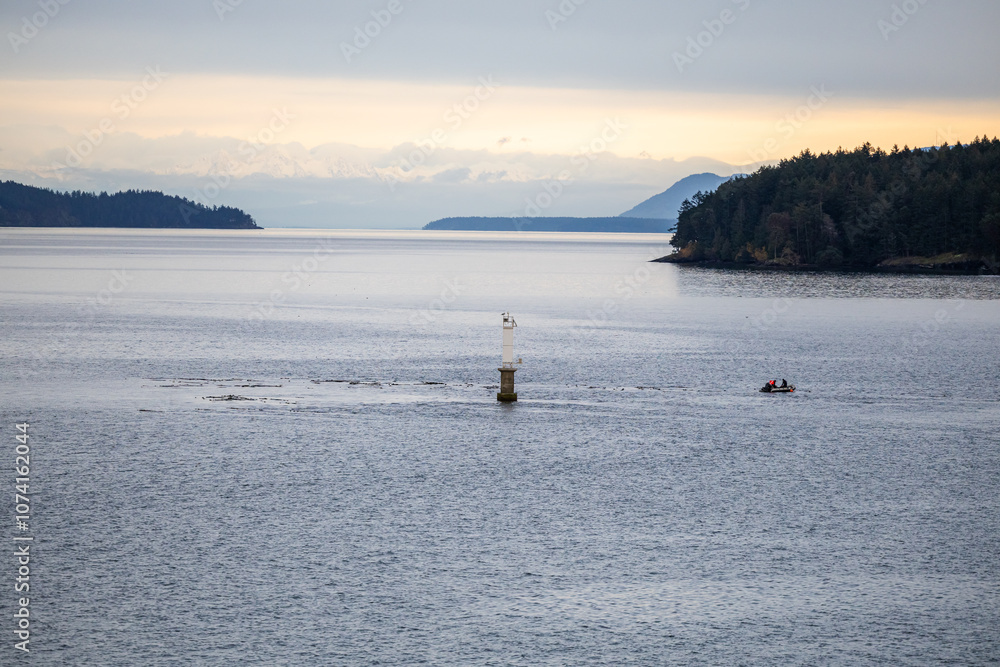 Fototapeta premium Tranquil Waterscape of Gulf Islands in British Columbia, Canada