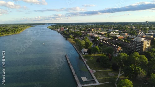 Wallpaper Mural Bishop Park in Wyandotte, Michigan with Detroit River and Point Hennepin, USA Torontodigital.ca