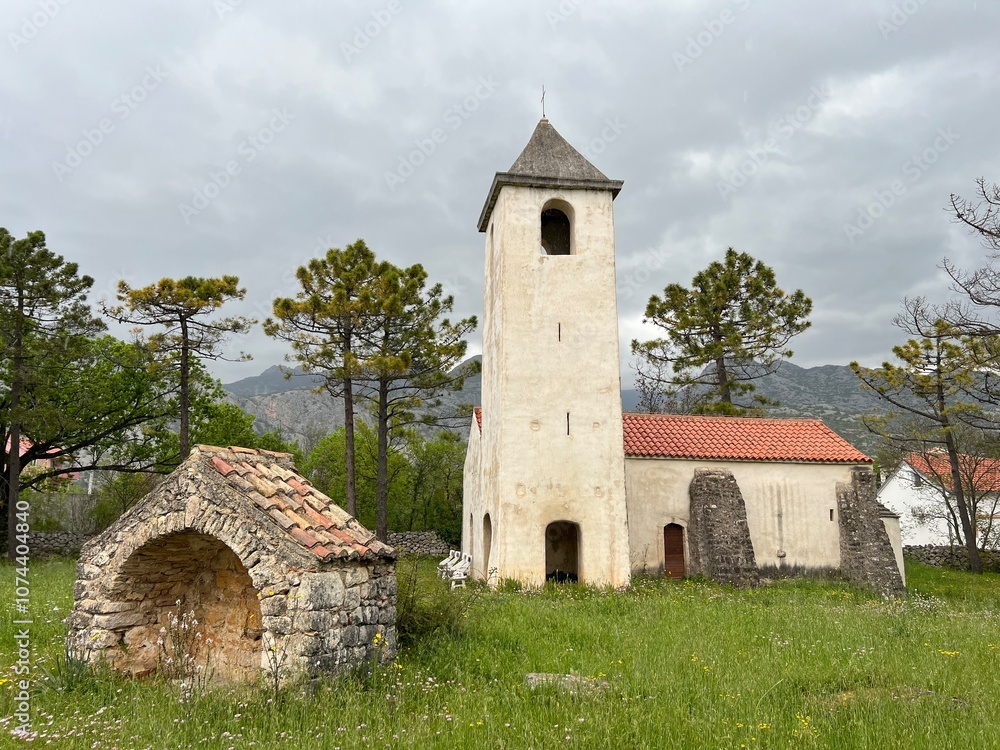 Saint Peter's Church (Starigrad-Paklenica, Croatia) - St. Peterskirche (Starigrad-Paklenica, Kroatien) - Crkva Sv. Petra (Starigrad-Paklenica, Hrvatska) Saint Peter's Church (Starigrad-Paklenica, Croatia) - St. Peterskirche (Starigrad-Paklenica, Kroatien) - Crkva Sv. Petra (Starigrad-Paklenica, Hrvatska)