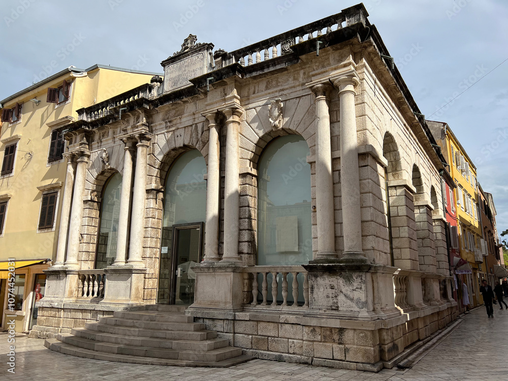 Fototapeta premium The Town Lodge (Zadar, Croatia) - Gradska loža na zadarskom Narodnom trgu (Zadar, Croatia)