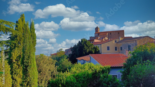 Obraz na płótnie Scenic view of the italian village of Poggio on Elba w salonie