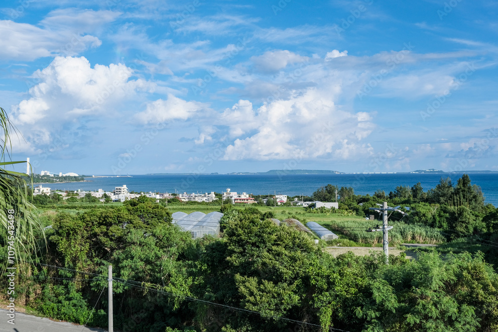 沖縄本島から見る宮城島 沖縄本島から見る宮城島