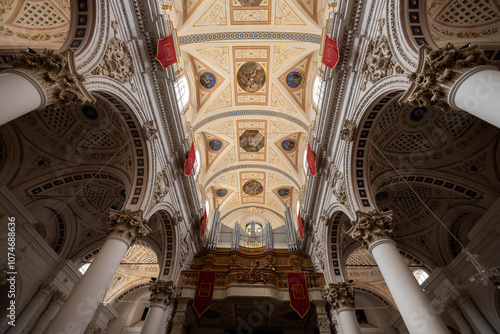 Photos MODICA, ITALY, JUNE 23, 2023 - The organ of the cathedral of San Peter Apostle i
