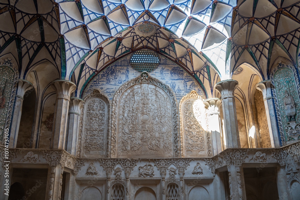 Beautiful interior with a dome ceiling Borujerdi House and elegant arches Beautiful interior with a dome ceiling Borujerdi House and elegant arches