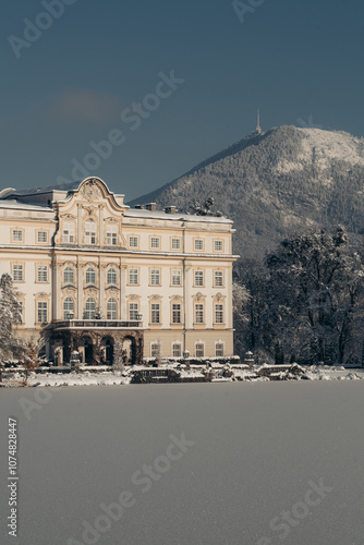 Obraz na płótnie Schloss Leopoldskron with Gaisberg mountain in winter, Salzburg, Austria w salonie