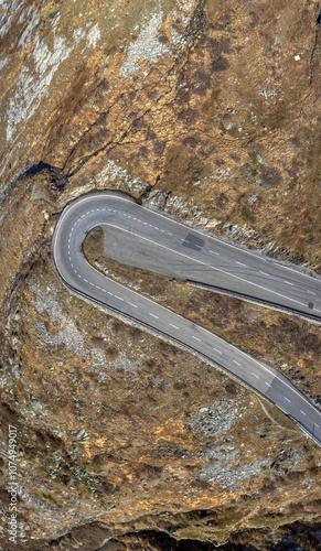 Furka Passstrasse, November 2024, Schweiz  photo