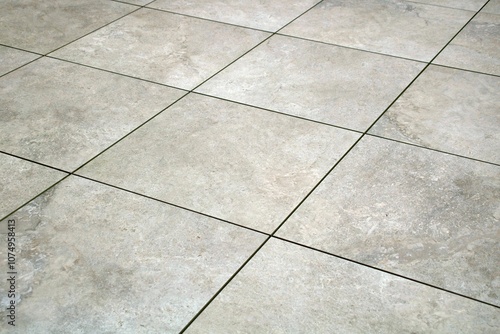 Steinfliesen   Naturstein  Feinsteinzeug 