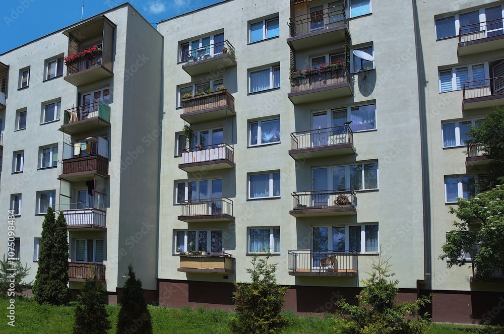 Renovated old apartment block with balconies. Built in the 1970 - 1975. Renovated old apartment block with balconies. Built in the 1970 - 1975.