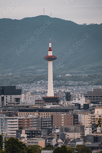 kyoto tower photo