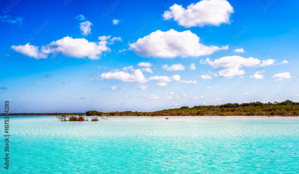 Fototapeta premium Lake Bacalar or the lake of seven colors