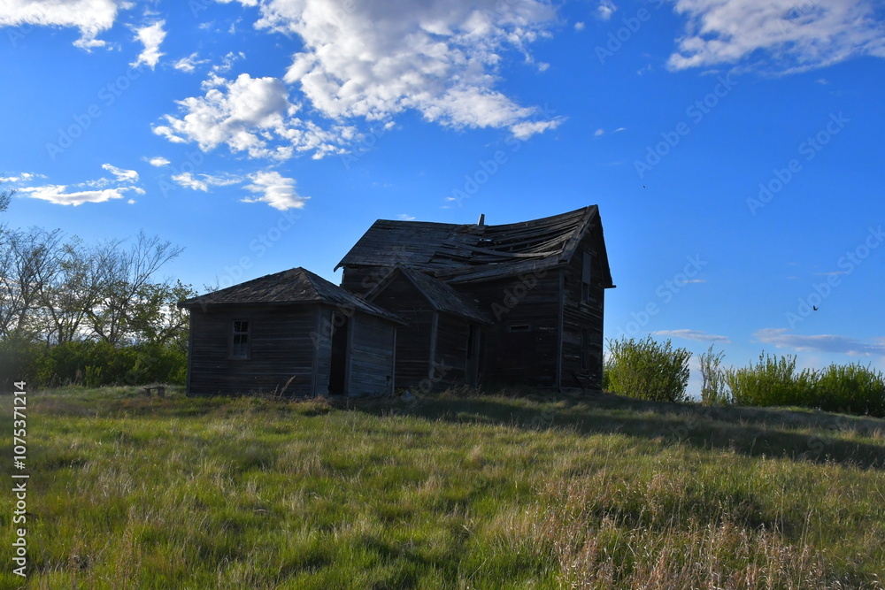 Explore the haunting beauty of abandoned spaces through captivating imagery. From decaying factories and crumbling buildings to overgrown ruins and forgotten landmarks, these photographs capture the r Explore the haunting beauty of abandoned spaces through captivating imagery. From decaying factories and crumbling buildings to overgrown ruins and forgotten landmarks, these photographs capture the r