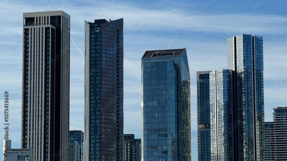 Fototapeta premium Canary Wharf London City View From Thames River