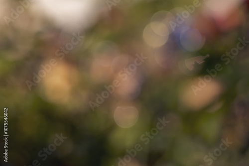 superbe bokeh de lumière douces avec une pointe rosé légè, en transparence, pour usage graphique ou autre