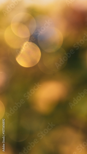 arrière plan de billes de bokeh, pour fond transparent pour usage graphique, avec billes de bokeh de lumières et couleur diverses multicolore, brillance, pour fête