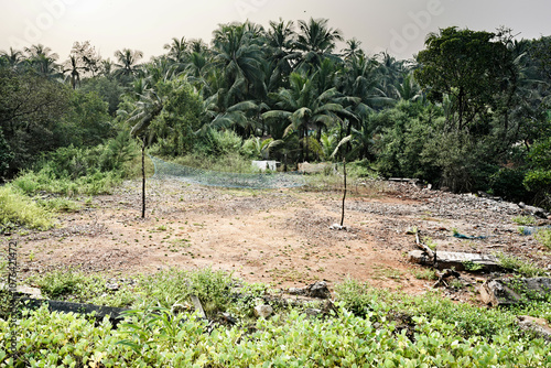 Obraz na płótnie Hidden Volleyball Court in the Heart of Gokarna Jungle w salonie