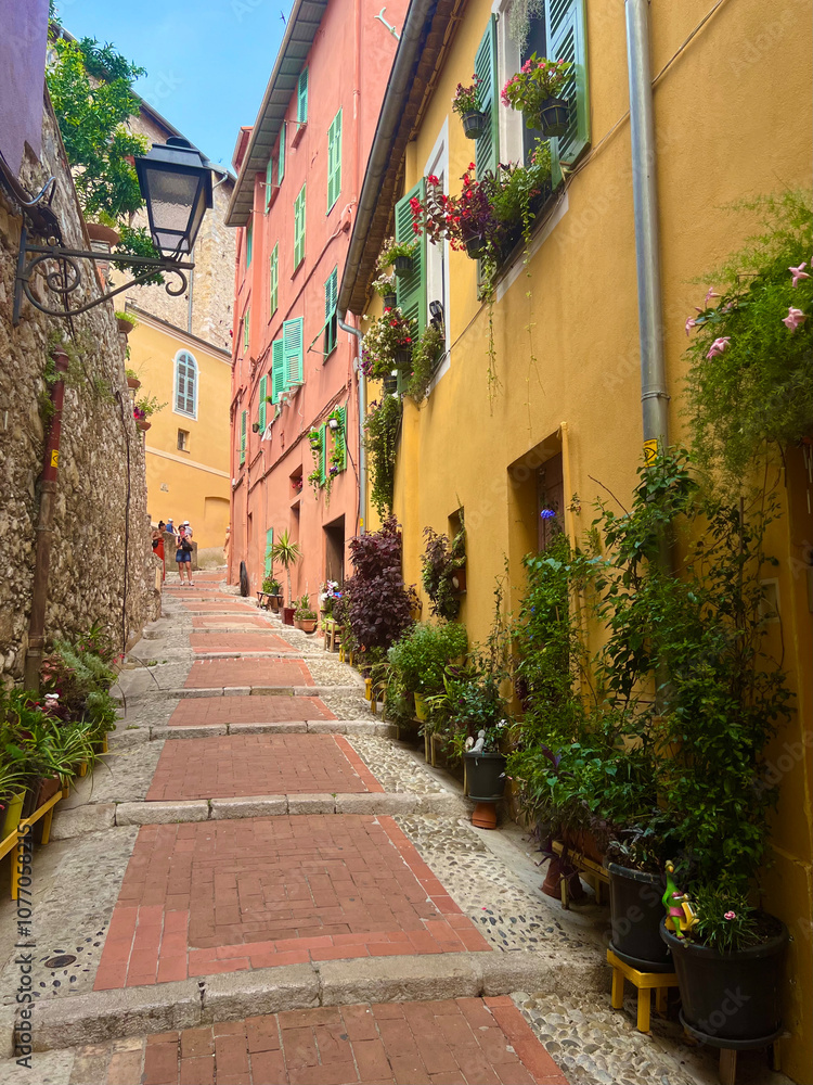 Fototapeta premium Rue colorée de Nice, France