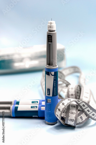  Insulin injection pen or insulin cartridge pen for diabetics.